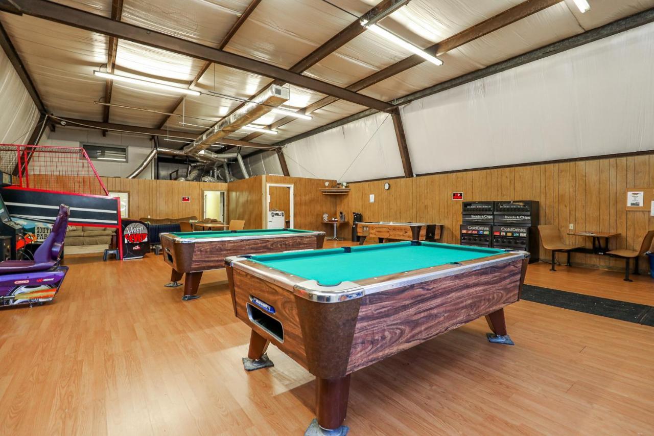 Spacious Home With Waterfront View-Welcome Pets Sneads Ferry Kültér fotó