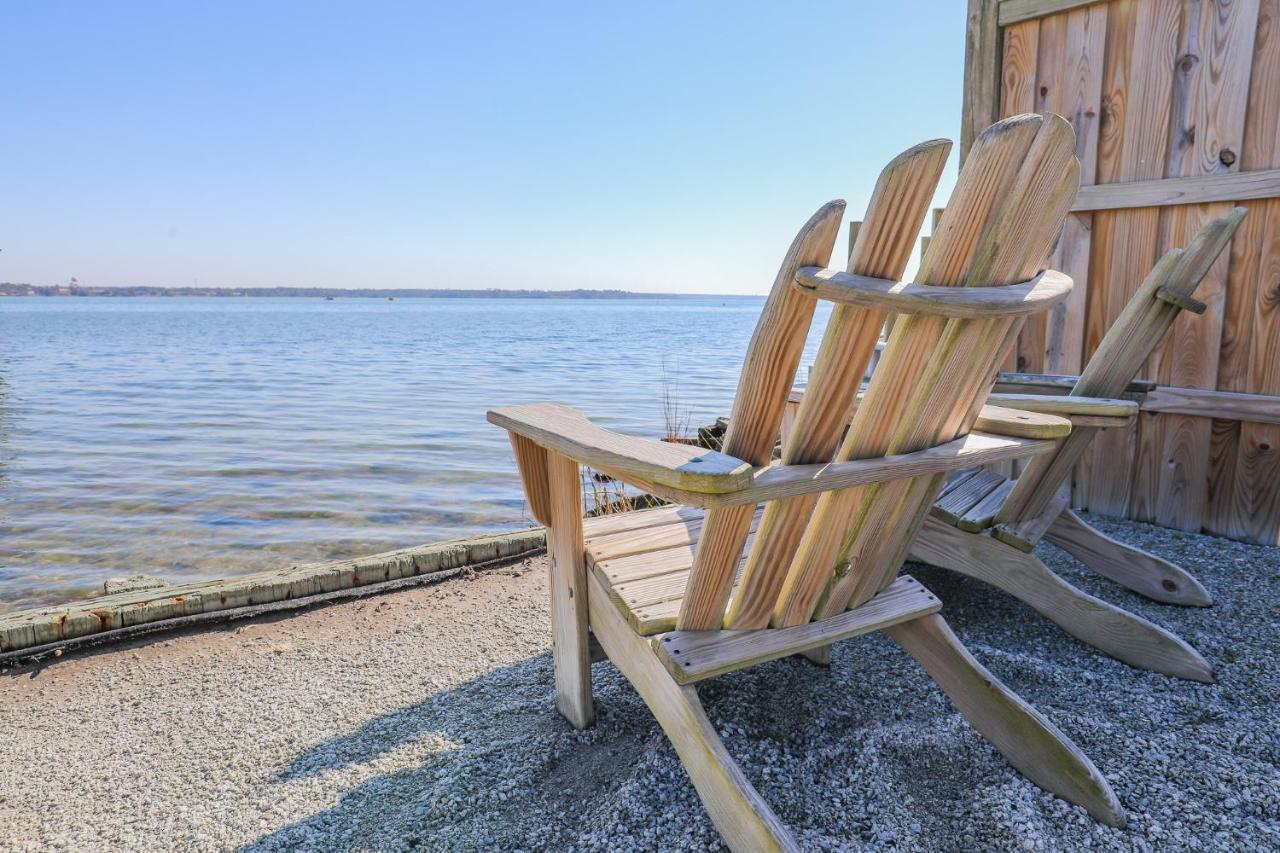 Spacious Home With Waterfront View-Welcome Pets Sneads Ferry Kültér fotó